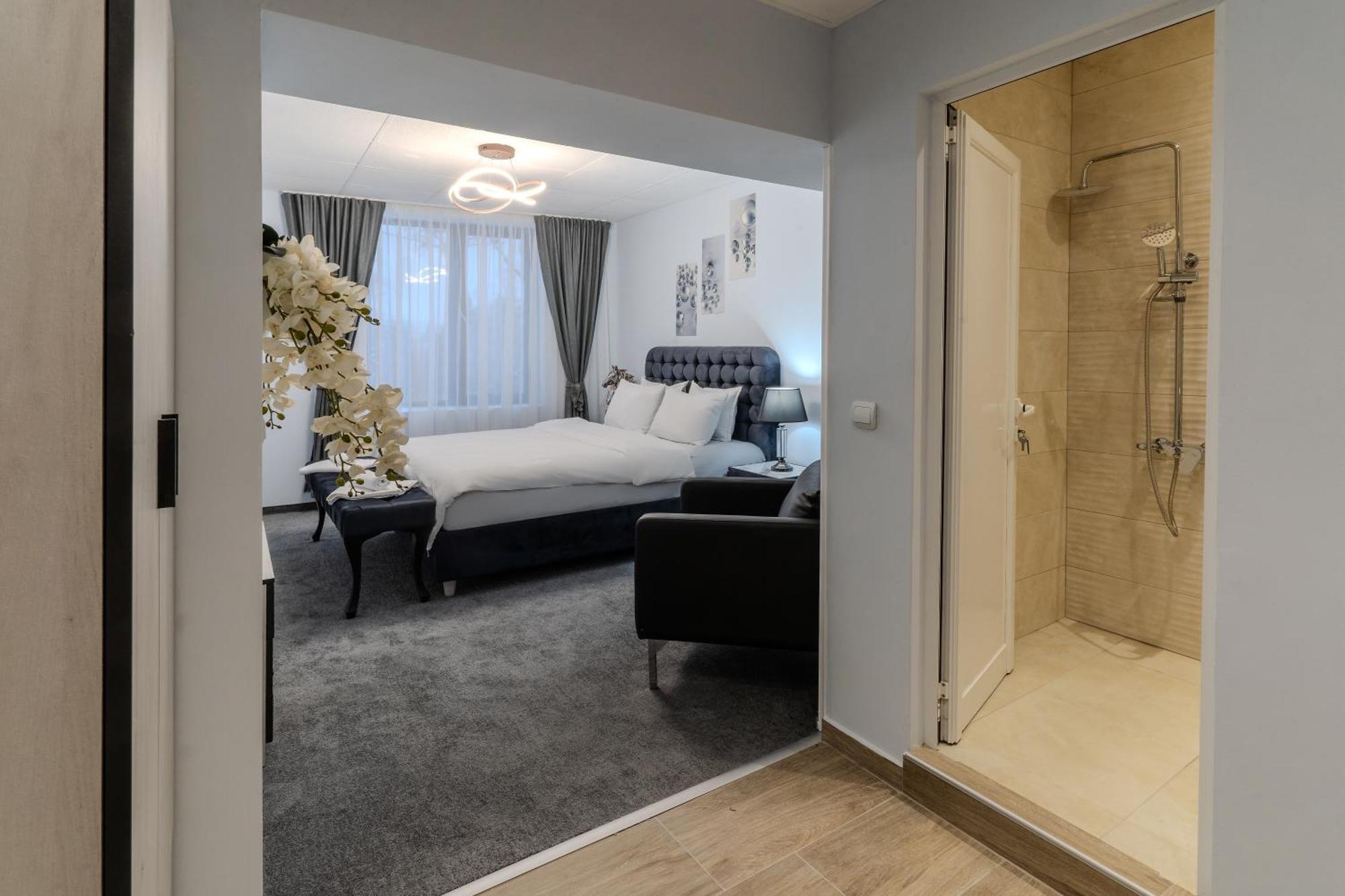 Cappo Aparthotel Veliko Tarnovo Ngoại thất bức ảnh